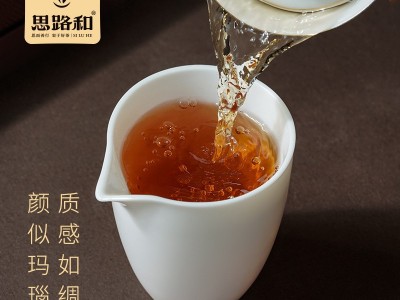 福鼎白茶2015年一级寿眉茶饼300g陈年枣香紧压老白茶叶礼盒装批发图4