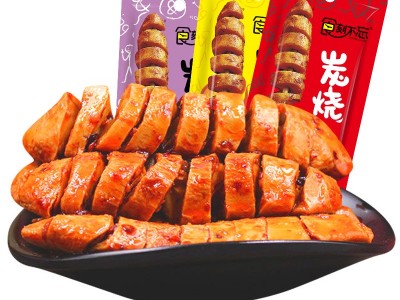 食刻不忘盒装烤面筋辣条零食休闲食品面筋串零食厂家批发直销图5