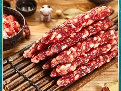 广式腊肠腊味煲仔饭加瘦焖饭香肠中山黄圃腊肠广东特产猪肉肠批发图4