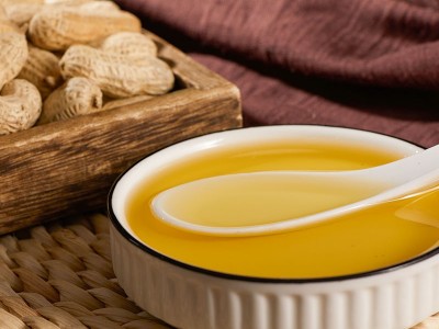 东北非转基因食用油 玉米胚芽 葵花籽 压榨花生油 物理压榨5L图3