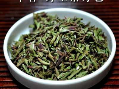普洱茶 生茶 勐库大雪山 紫芽苞 明前春茶 散茶图1