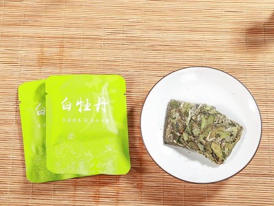 福鼎清甜老白茶白牡丹饼方片随身便携回甘春茶白茶饼干 厂家直发图3