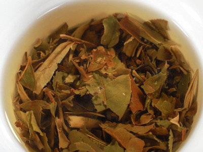 福鼎清甜老白茶白牡丹饼方片随身便携回甘春茶白茶饼干 厂家直发图5