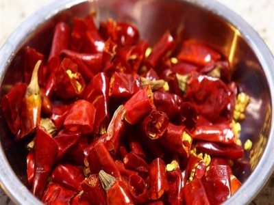 现货批发干辣椒段川菜火锅底料用干辣椒段散装干辣椒家用调味料图3