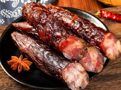 重庆过街楼烟熏柴火川味原味香肠广味麻辣农家自制烟熏腊肠图2