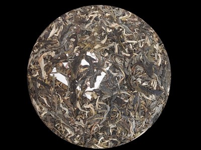 云南茶叶普洱茶饼批发新款生普老班章普洱茶357克普洱生茶图4