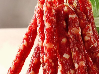 广东江门特产广式腊肠煲仔饭三级肠批发饭店香肠腊味厂家直销图4