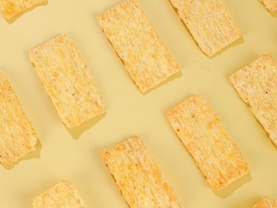 无名小卒脆锅巴追剧网红零食小吃锅巴牛排味招代理膨化食品批发图3