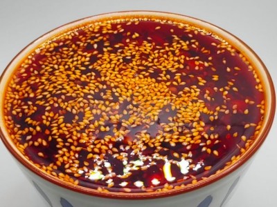 红油辣椒酱 油泼辣子凉拌菜香辣酱 下饭菜辣椒 君华隆图2