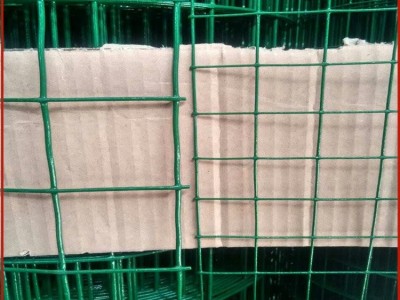 粗丝农用防护网厂 铁丝美观荷兰网 原生态养殖铁丝网图4