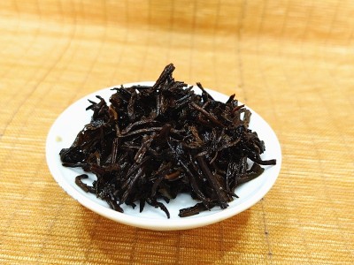 广西黑茶梧州金花六堡茶米香陈年老茶特产陈香500g茶厂家批发茶叶图2