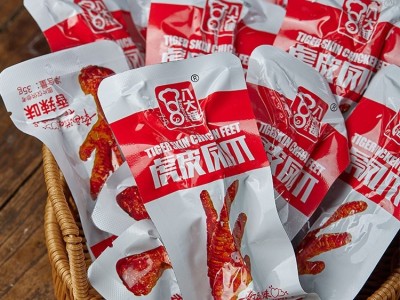 卤肉熟食 休闲零食 香辣虎皮鸡爪加工厂 新东方食品图5