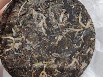 工厂批发100克班章生茶普洱饼茶布朗山大树普洱七子饼茶勐海发货图3