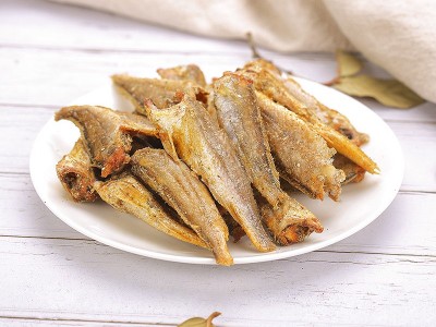 大洋渔夫香酥小黄鱼50g即食黄鱼酥网红青岛海鲜休闲零食黄花鱼酥图4