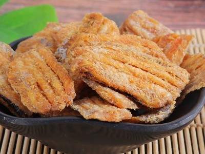 香酥带鱼干带鱼酥脆带鱼块海鲜干货即食鱼干休闲袋装零食厂家批发图2