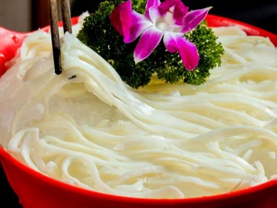 新鲜黄喉丝批发火锅麻辣烫串串冒菜冷冻食材烫涮爆炒去油猪黄喉丝图4