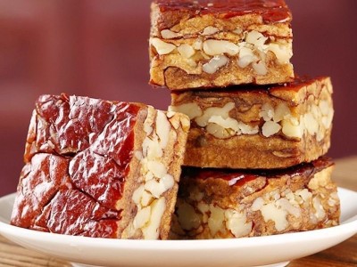 厂家供应 枣仁派 枣夹核桃灰枣核桃仁零食甜枣仁派新疆大枣夹核桃图4