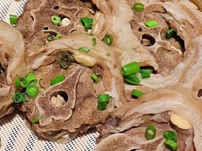 新疆羊肉生鲜2斤4斤羊脖子新鲜阿勒泰大尾羊颈羔羊肉烧烤食材图2