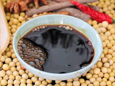 味事达 味极鲜特级酿造酱油 1.8KG*6瓶 整箱 炒菜鲜味广东产烹饪图3
