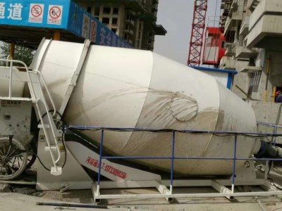 水泥车载运输搅拌罐 柴油机混凝土搅拌罐 隧道砂浆小型搅拌运输罐图3