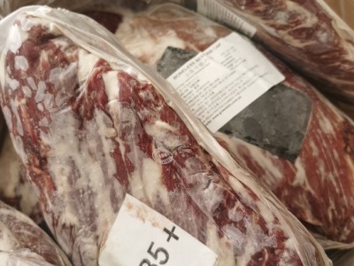澳洲进口安格斯谷饲原切眼肉盖 未腌制冻牛肉 整箱整条批发图3