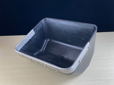厂家销售母猪塑料食槽加厚钢板猪食槽猪用产床配件设备猪兽用器械图2