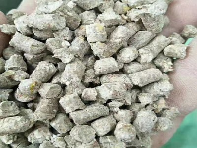 蛋鸡专用油脂料 厂家直供货源平台 增加卵泡数量提高性能 力荐双成图2