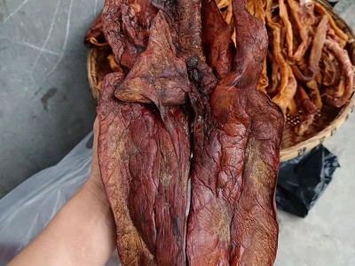 腊猪肺500g恩施柏树柴火烟熏湖北土猪农家味下酒菜肺猪心肺批发图2