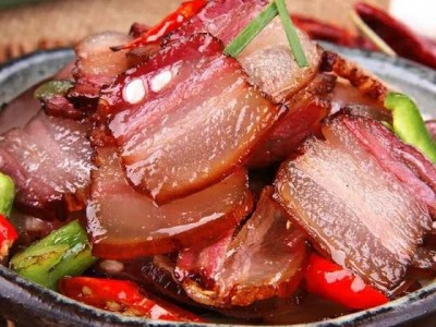 腊肉四川烟熏土猪美食特产新鲜柏树枝熏柴火猪肉五花肉后腿肉批发图4