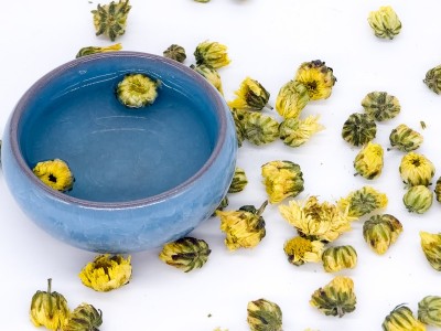 桐乡胎菊花批發500g苏北杭菊花果茶散装北京菊米手工精挑 选批发图4