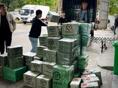 大闸蟹阳澄湖厂家供应链鲜活螃蟹毛蟹湖蟹直招代理礼盒诚邀批发图3