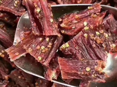 风干肉干批发地摊跑江湖展会货源四川特产麻辣味零食手撕风干肉图3