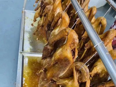 隆昌卤鹅批发厂家一手货源新鲜现卤开袋即食全熟卤鹅图2