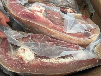 去骨熟牛头肉跑江湖地摊散装整箱冻全熟牛脸商用批发农家黄牛脸图4