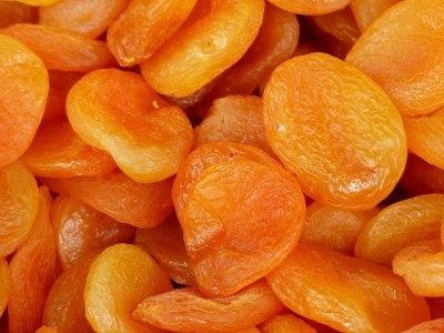 去核红杏干新疆特产酸甜杏脯干代发批发100g 袋装软糯无核杏干图3