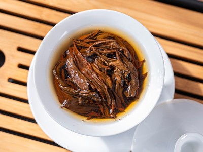 古树红茶批发云南源头厂家供应直发云南大叶种茶老树红烤散茶现货图4