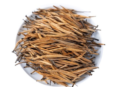 云南凤庆滇红大金针批发源产地直发金针蜜芽滇红散茶云南红茶现货图5
