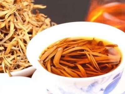 云南凤庆滇红大金芽红茶散装批发一级金芽蜜香滇红图5