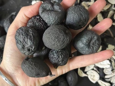 燕鸣堂云南也生乌灵参干货鸡枞蛋雷震子鸡茯苓吊金钟乌苓参中药材图4