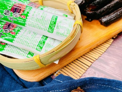 内蒙古草原牧蒙之原手撕牛肉干开袋即食牛肉图3