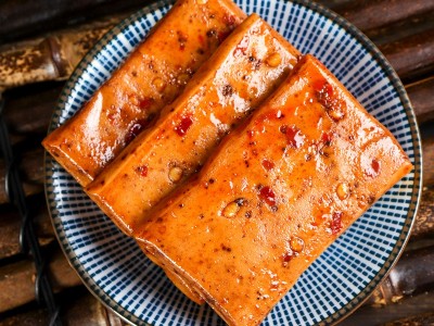 批发休闲解馋小零食重庆特色清真食品小包装零食大豆蛋白豆干零食图2