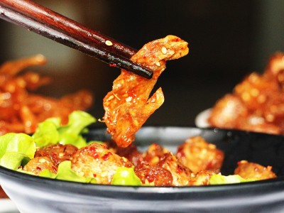 【5斤装】休闲素食散装椒盐素鸡翅巴西烤鸭即食豆制品辣条零食图2