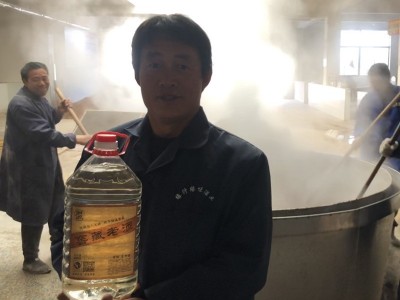 古井镇源头酒厂纯粮高粱散装高度散酒桶装泡药酒浓香型老酒批发图4