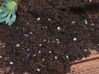 颗粒有机营养土大包种植土通用型养花种菜土草木花肥有机土壤批发图3